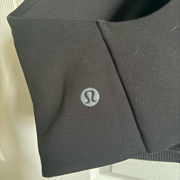 Black Women's Sports Bra - Picture 6 of 7